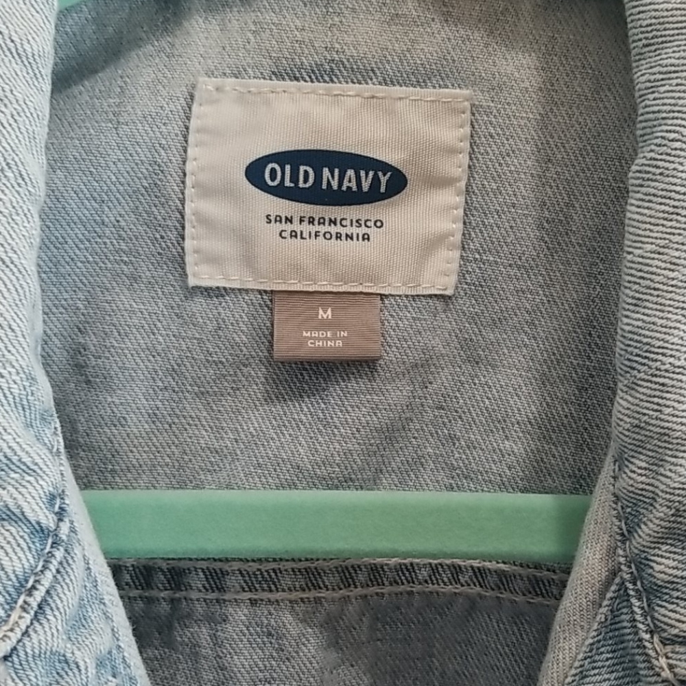 Old Navy denim jacket embroidered